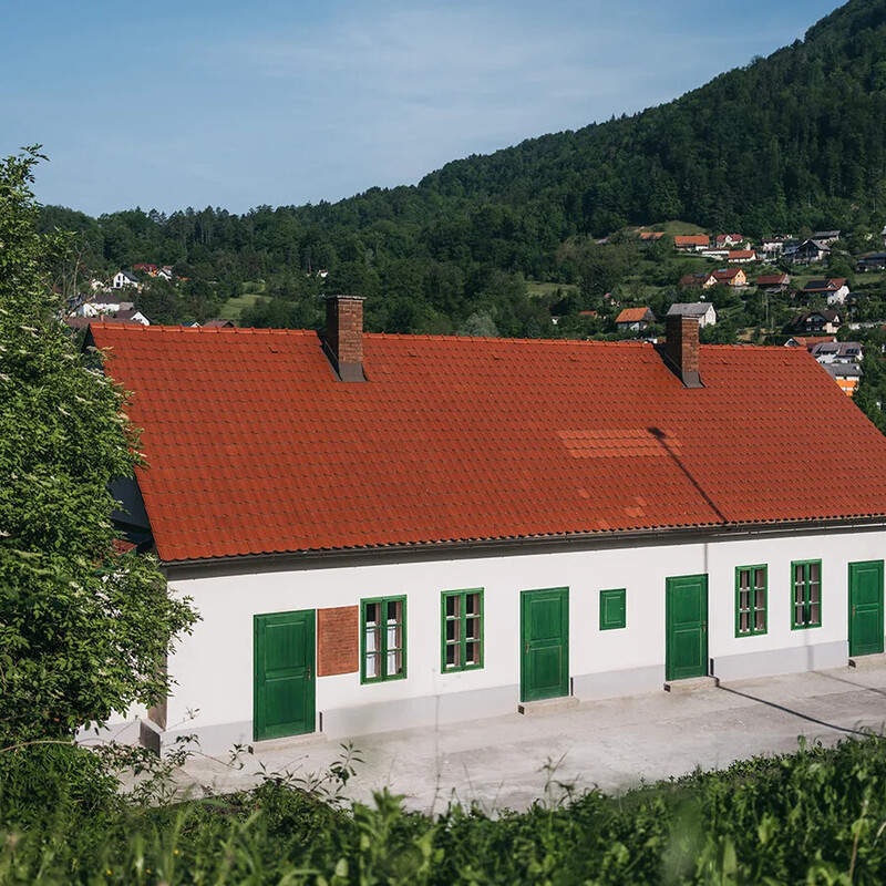 Mlakarjevo stanovanje