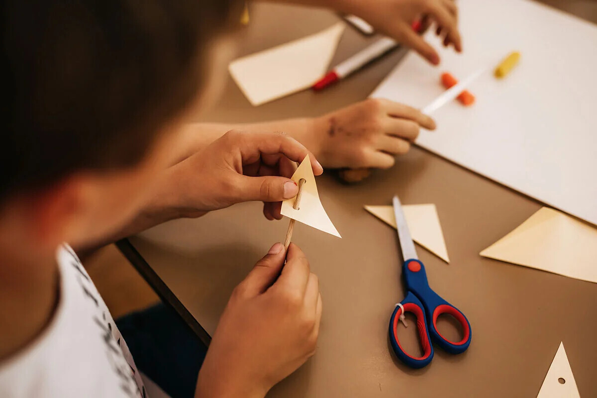 Po Savi navzdol in navzgor?